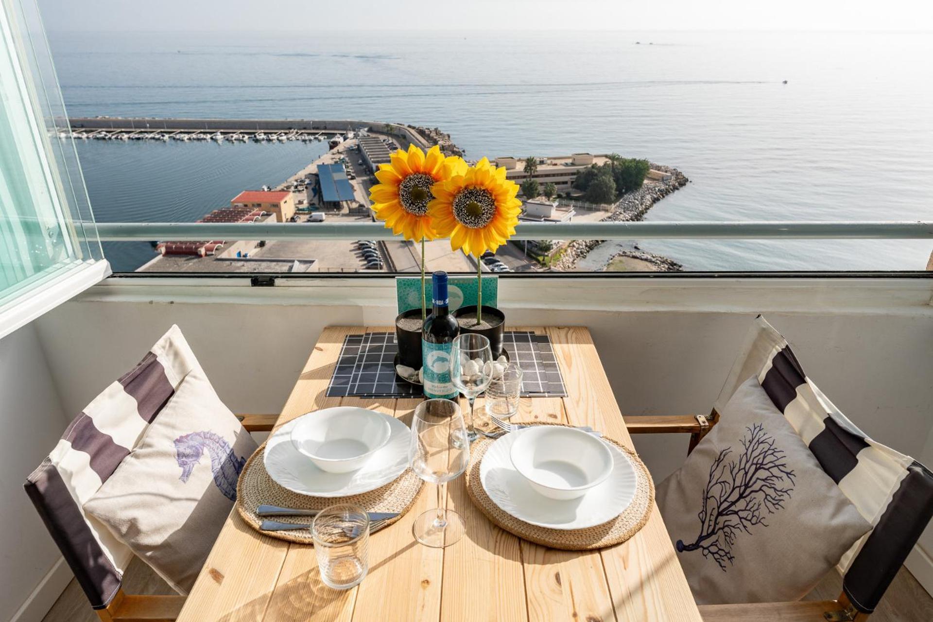 Malagasuite Skyline * Fuengirola